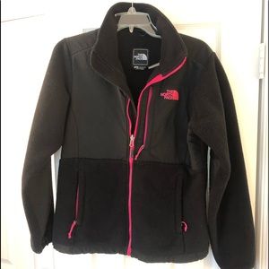 EUC North Face black/pink Polartec jacket size M
